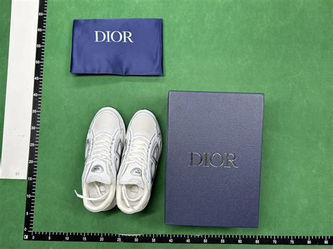 chaussure dior b30|dior b30 pandabuy.